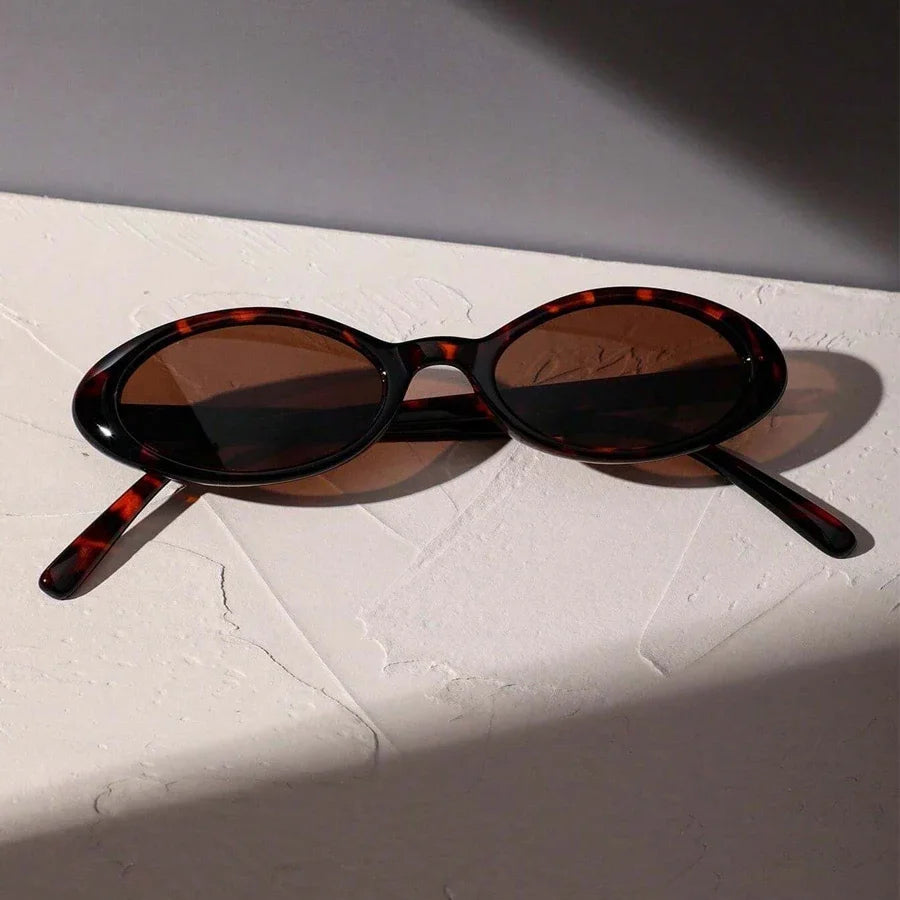 Berlin Modern Oval Sonnenbrille